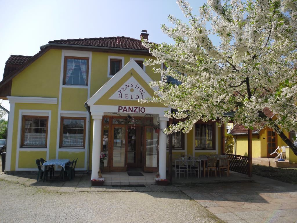 Pension Heidi Lenti Exterior photo